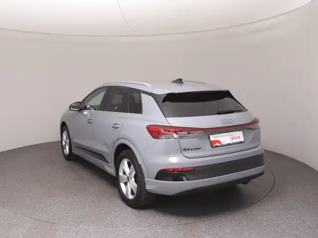 Audi Q4 e-tron view 5