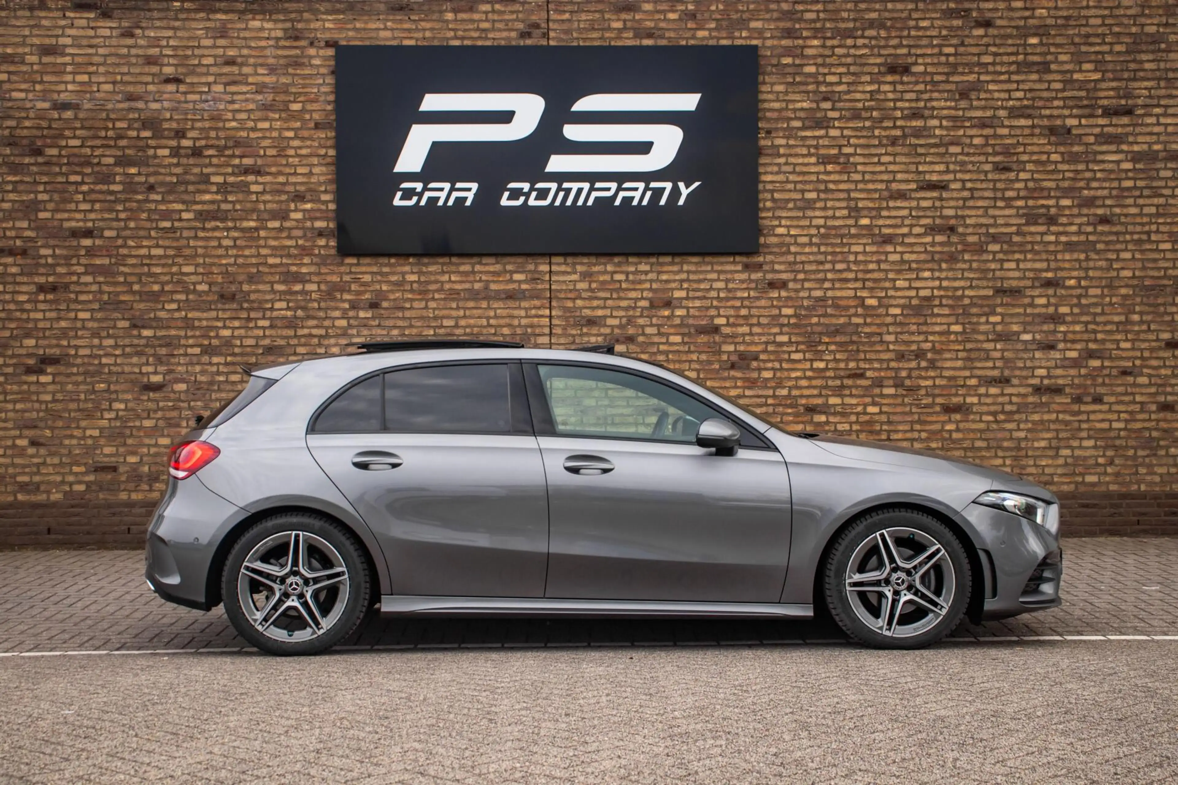 Mercedes-Benz A 180 Business Solution AMG, Orig. NL, Pano — photo 7