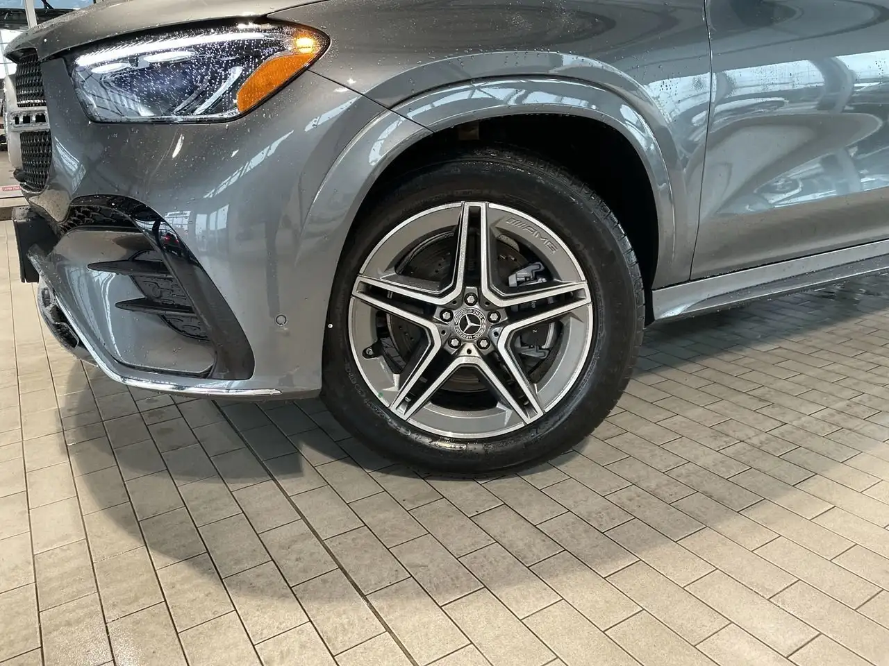 Mercedes-Benz GLE снимка Mercedes-Benz GLE
