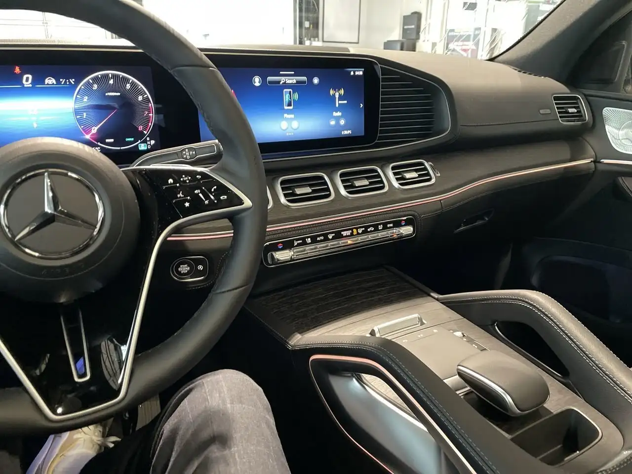 Mercedes-Benz GLE снимка Mercedes-Benz GLE