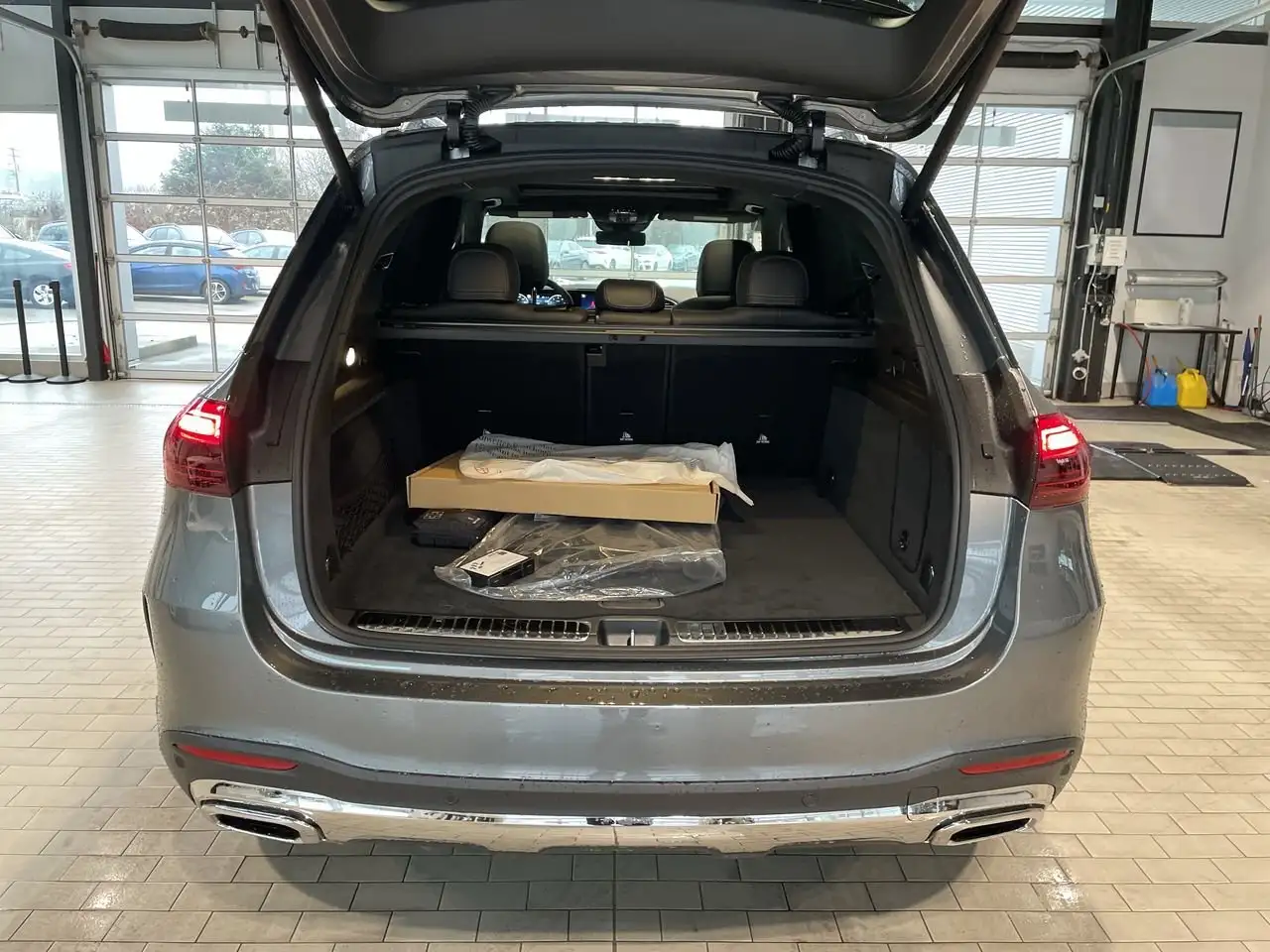 Mercedes-Benz GLE снимка Mercedes-Benz GLE