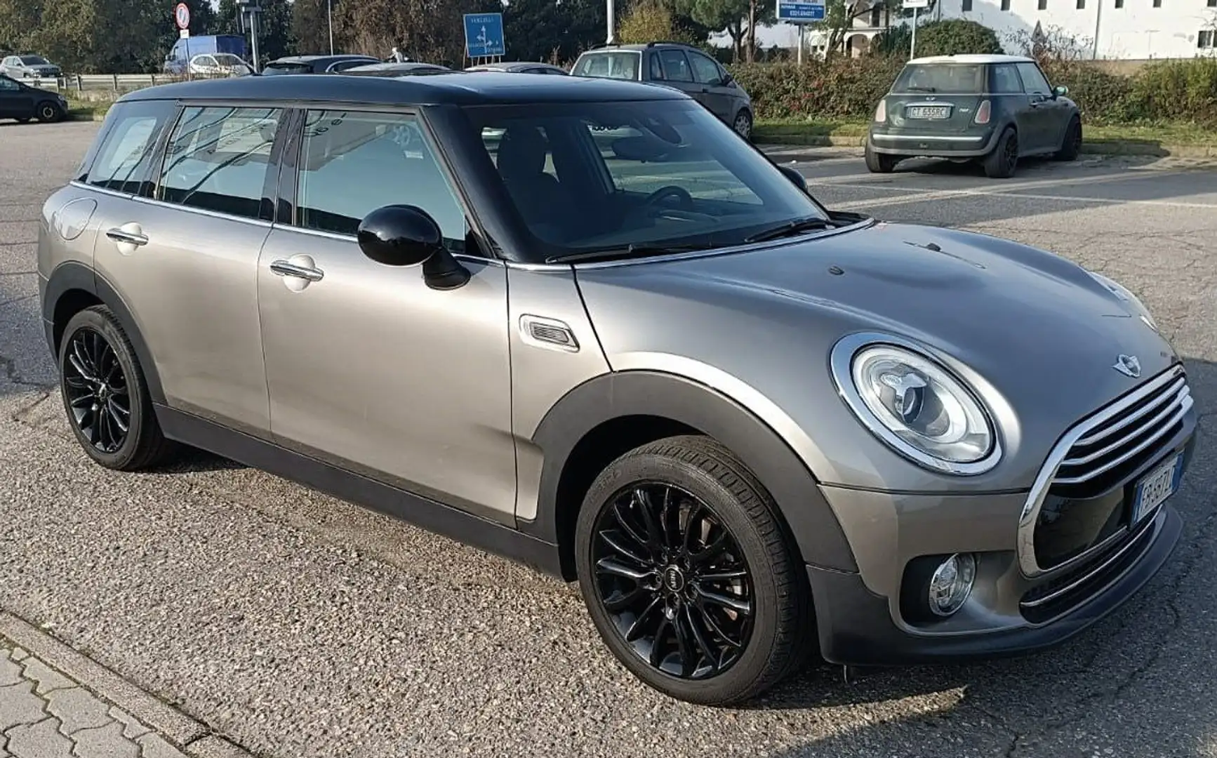 MINI Cooper Clubman Mini IV F54 2016 Clubman 1.5 Boost auto Beige - 1