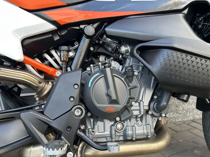 KTM 890 SMT - foto 7