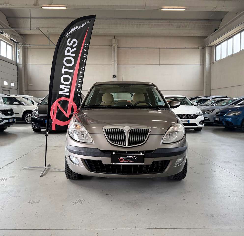 Lancia Ypsilon Ypsilon 1.3 mjt Platino NEOPATENTATI