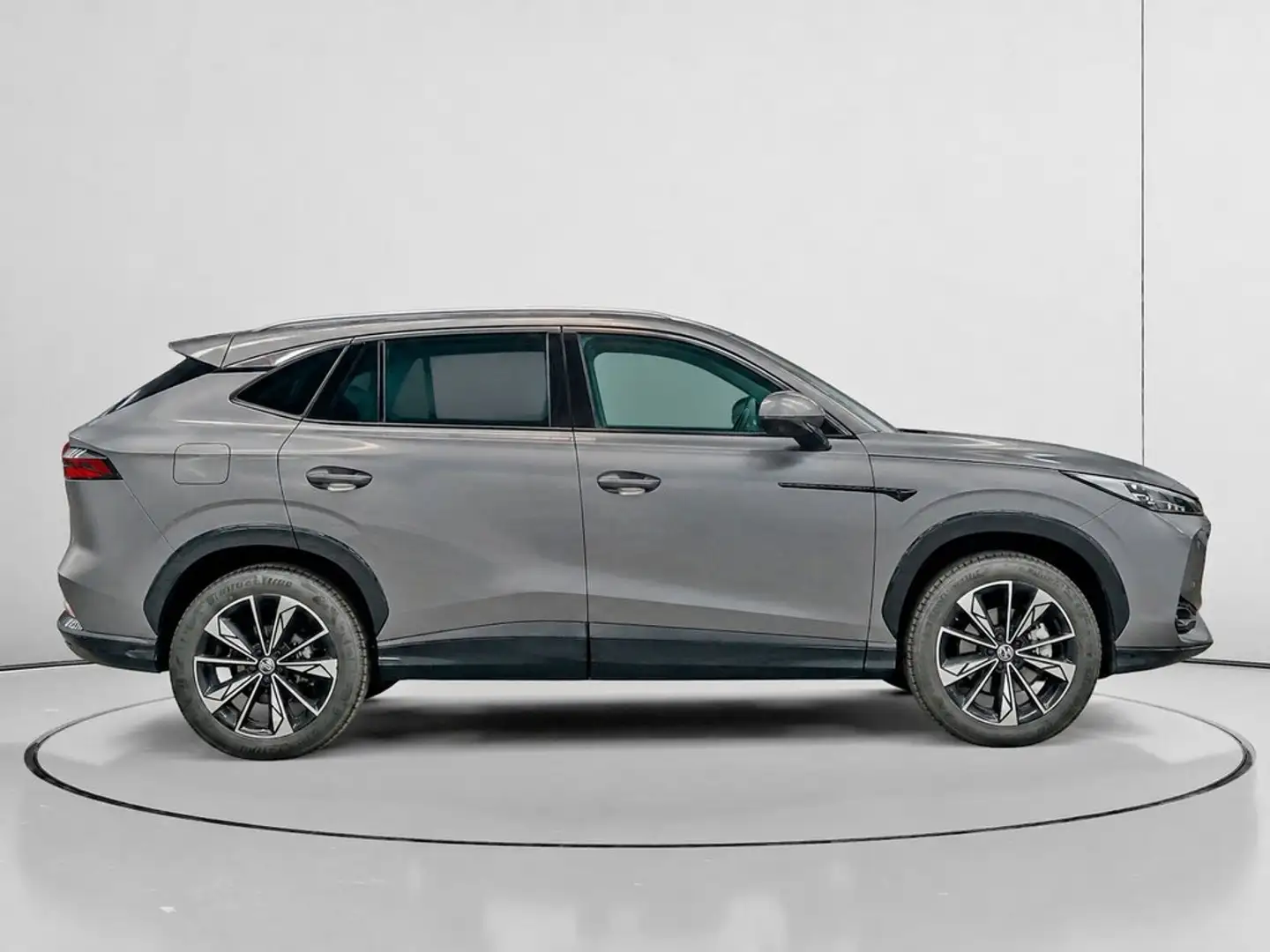 MG HS 1.5 T-GDI Luxury Aut. Gris - 2