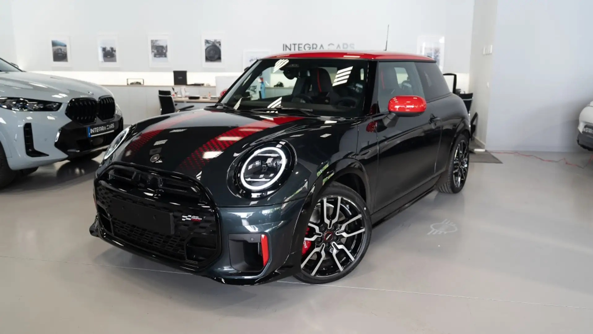 MINI Cooper 3 Puertas JCW Grijs - 2