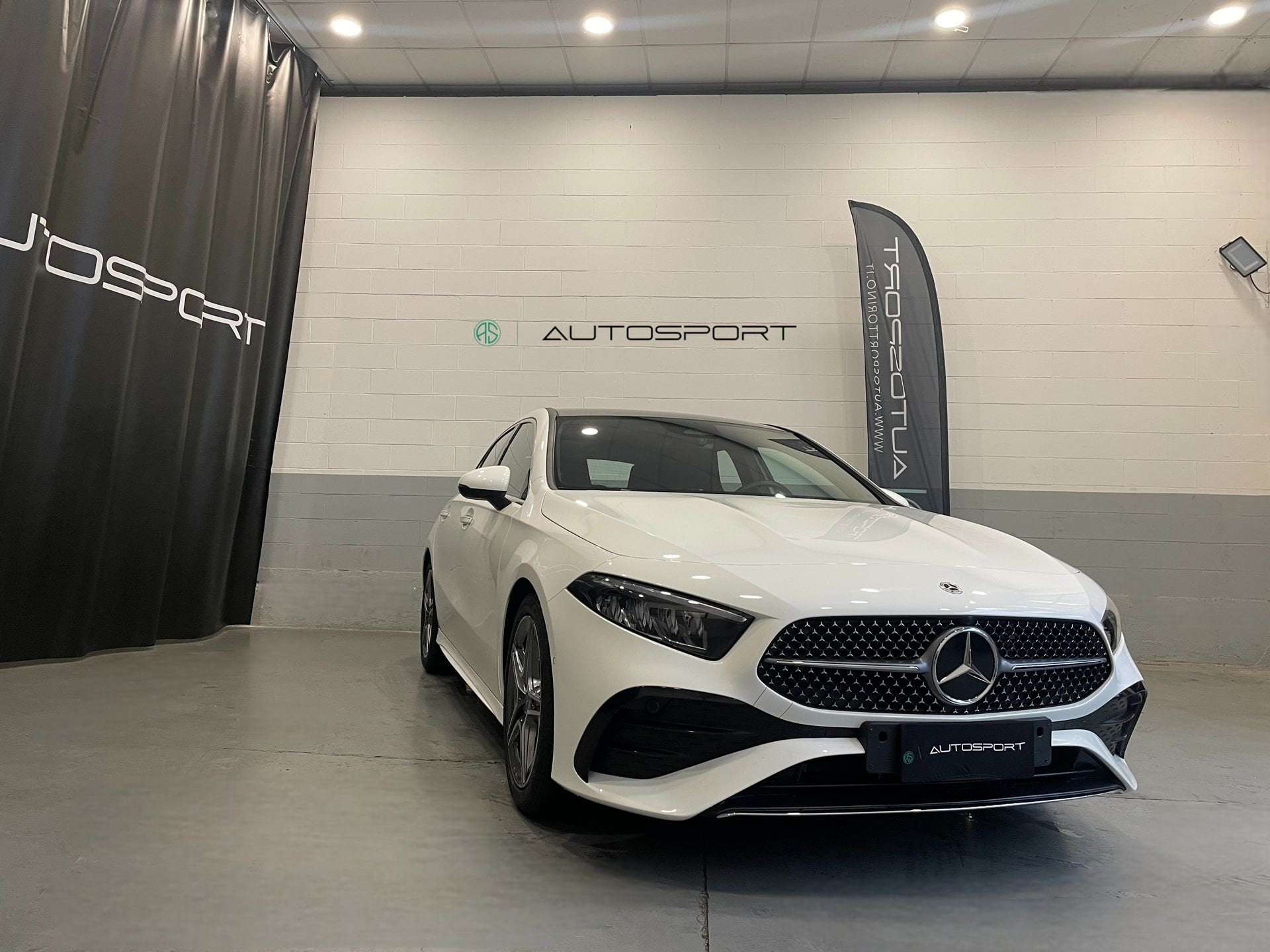 Mercedes-Benz A 180