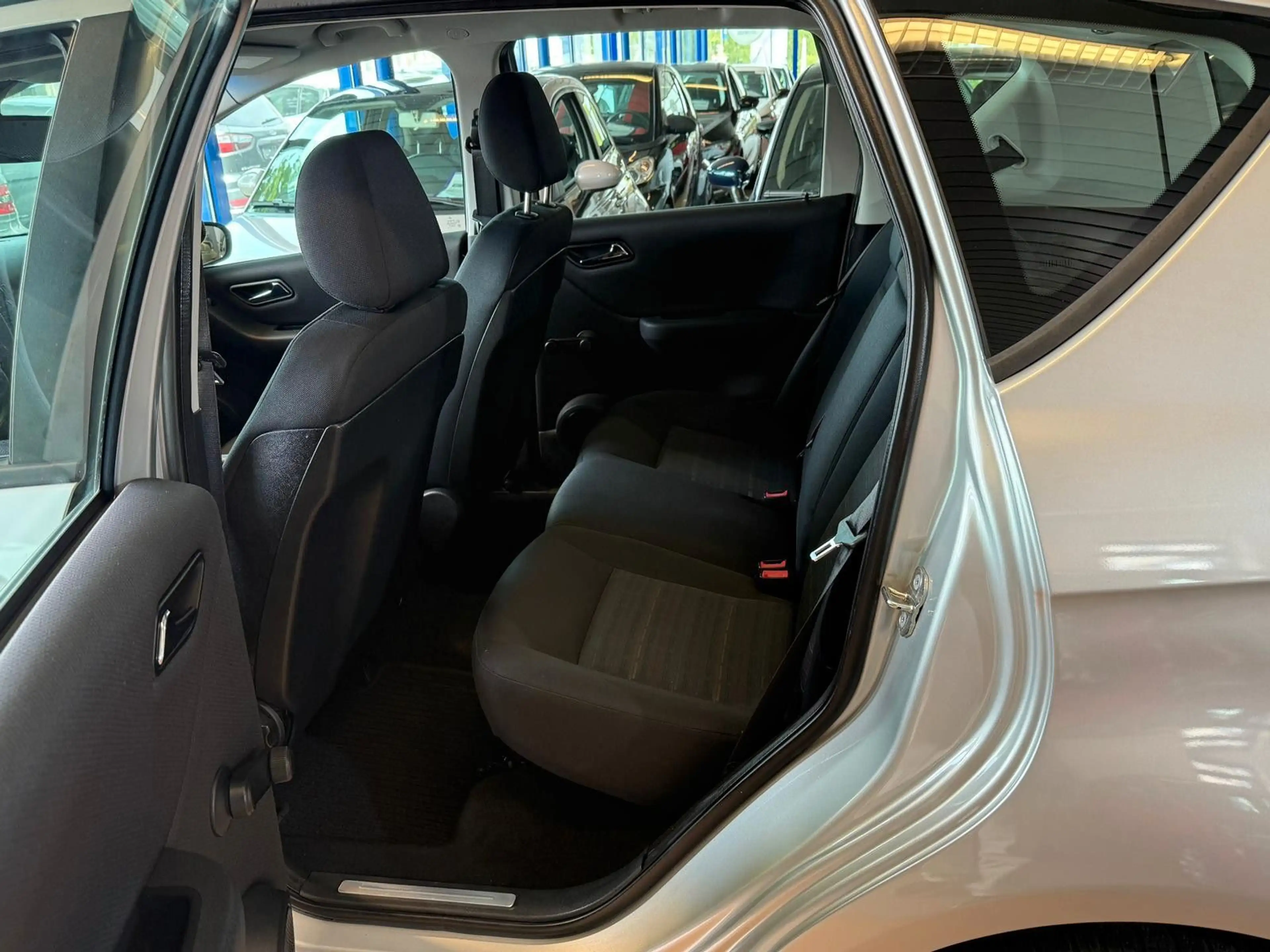 Mercedes-Benz A 150 / 47 Tkm / Automatik / Klima / PDC — photo 10