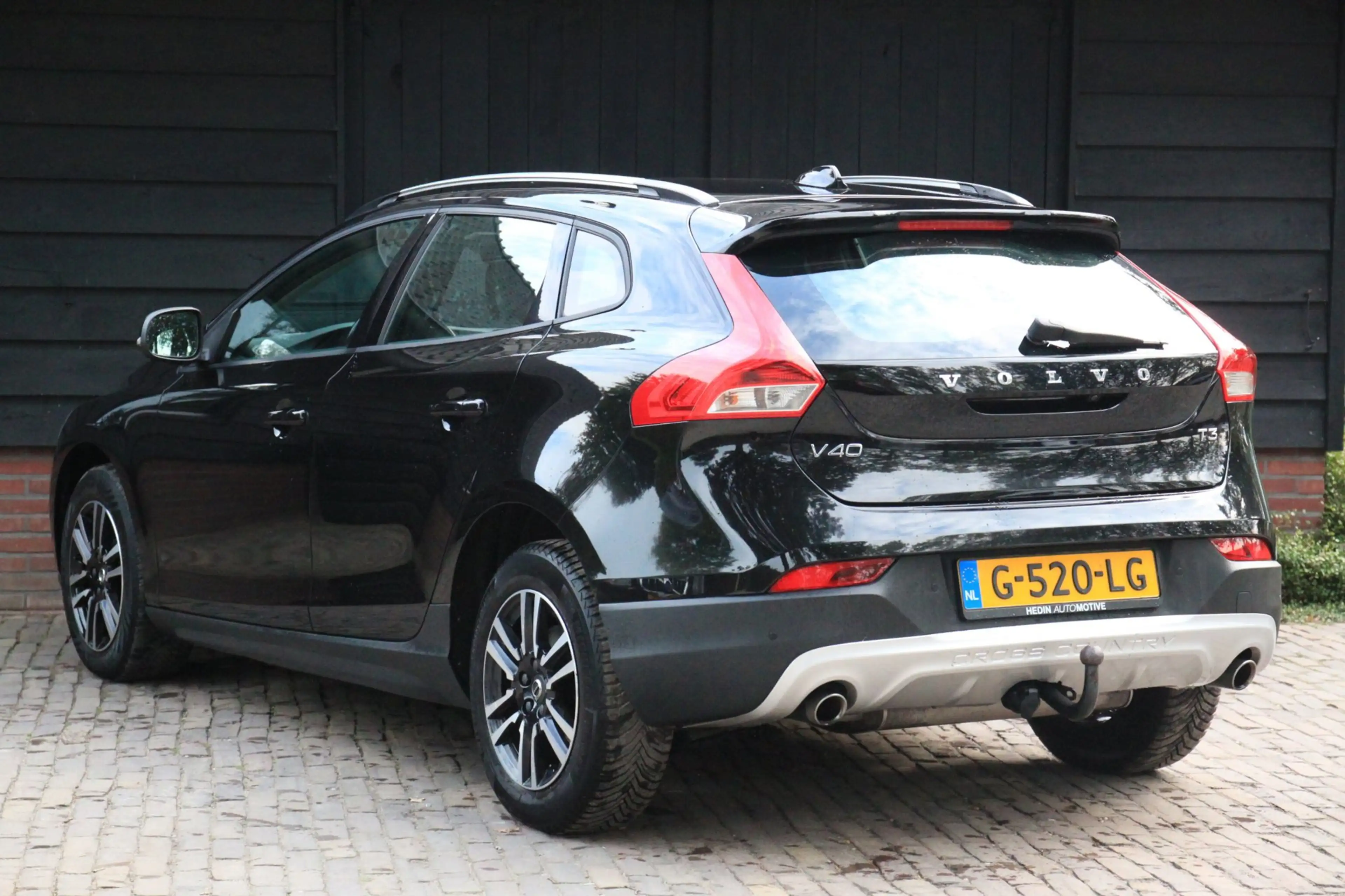 Volvo V40 Cross Country 1.5 T3 Edition+ Camera/Leer/Adaptive/Blis/Parkeers — photo 4