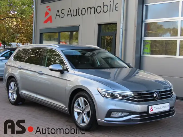 Volkswagen Passat Elegance 1.Hd*Navi*ACC*LED*Kam*AHK