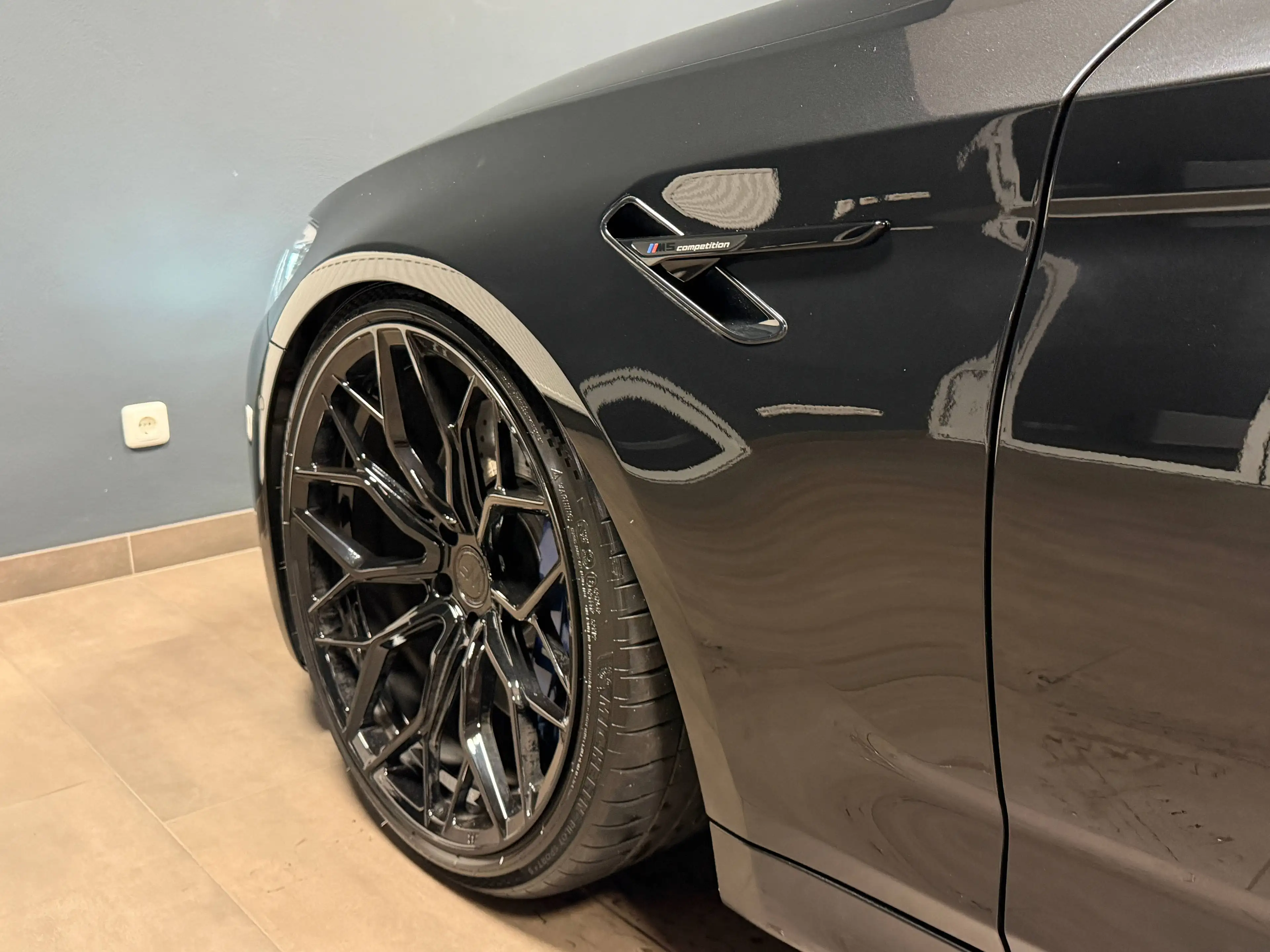 BMW M5 F90 4.4 V8 CARBON/NAPPA/HUD/360°/ACC/MEMORY/H&K — photo 14