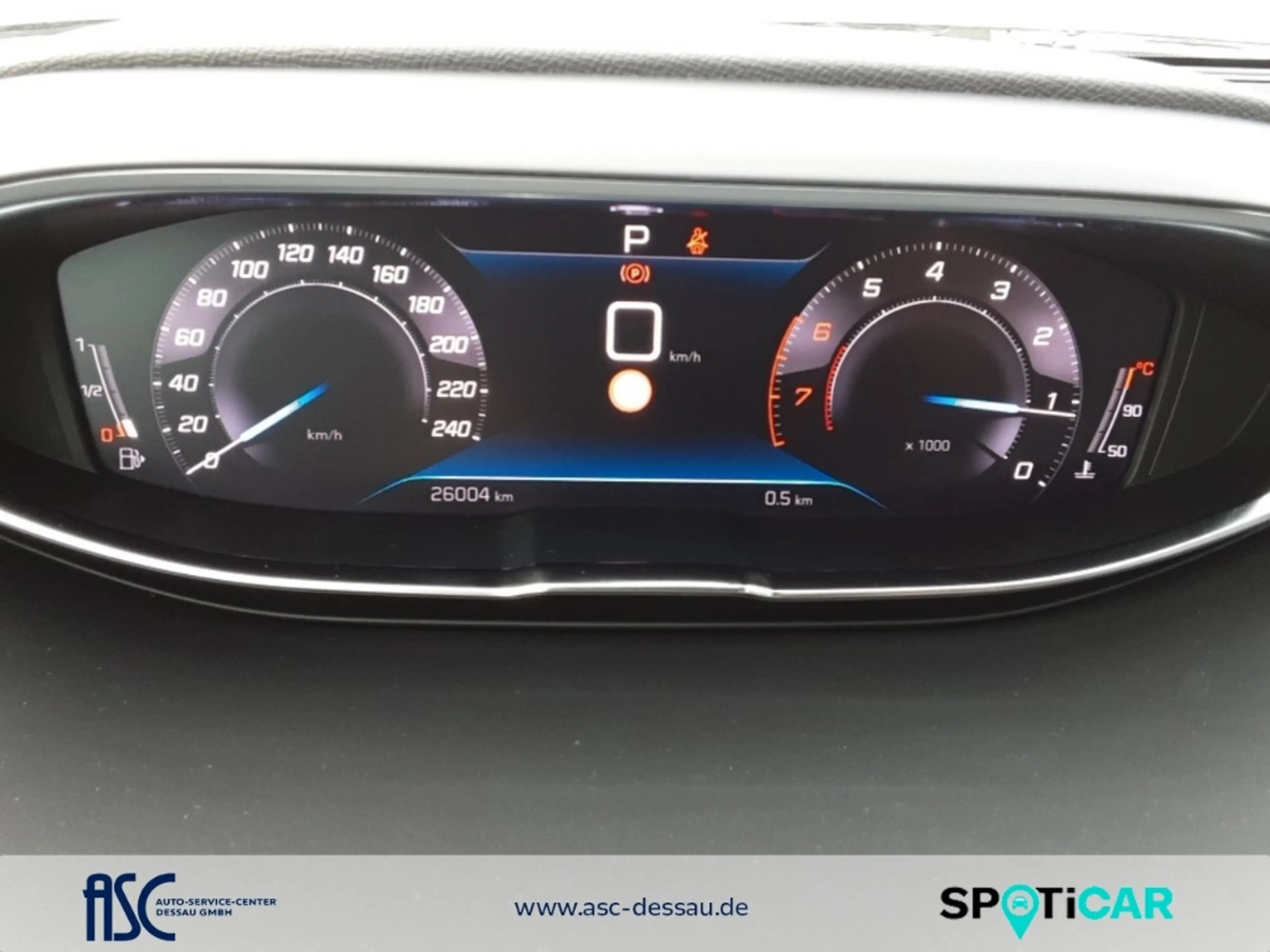 Peugeot 5008 ALL. 130 EAT8 ,7Sitzer,Navi,el.Heckkl.,Kamera,SHZ, — photo 10