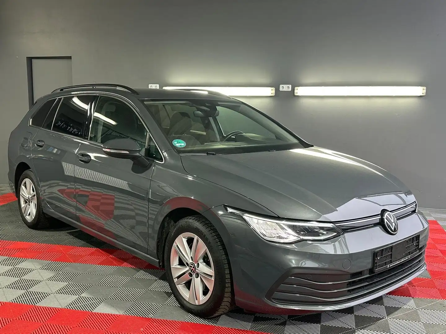 Volkswagen Golf Variant Life*DSG*AHK*Virtual-Cockpit*Kessy* Grau - 1