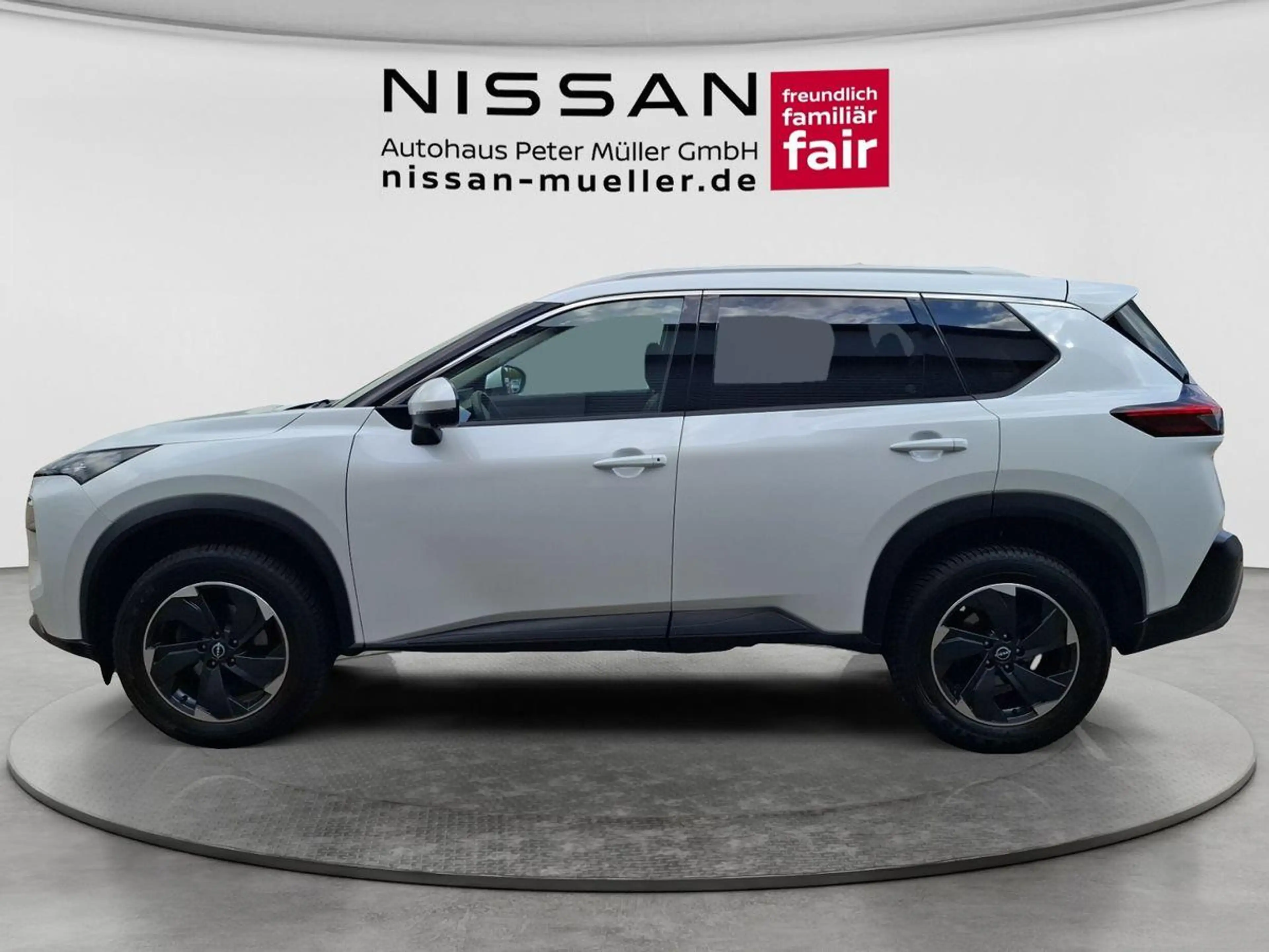 Nissan X-Trail 1.5 VC-T MHEV 163 PS Xtronic 4x2 N-Connecta 5 Sitz — photo 2