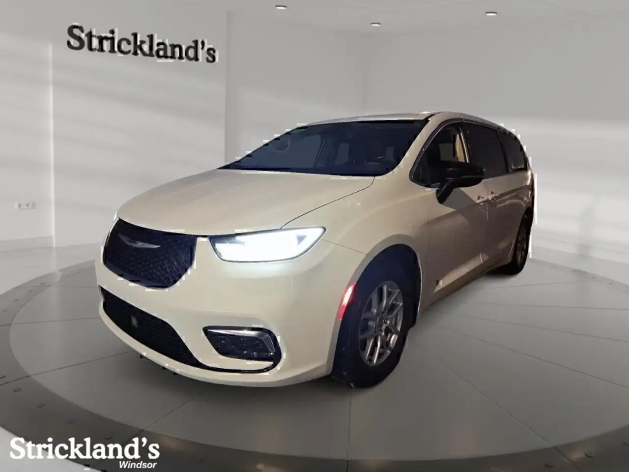 2024 Chrysler Pacifica