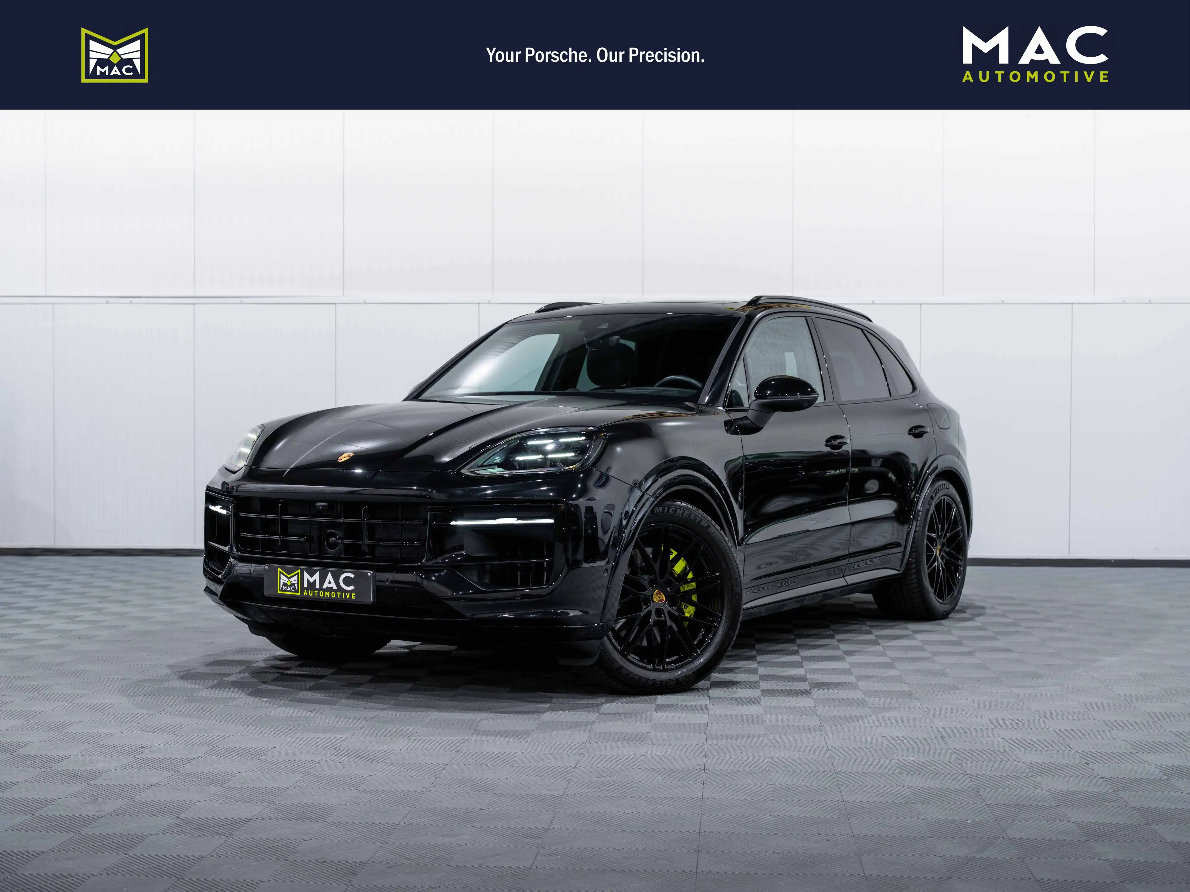 Porsche Cayenne Hybride SPORTDESIGN/Sportuitlaat/Head Up/22inch/FULL