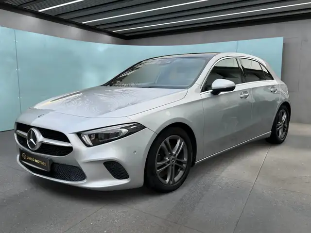 Mercedes-Benz A 220 LEDER MEMORY / PANODAK / LED / TREKHAAK /CARPLAY