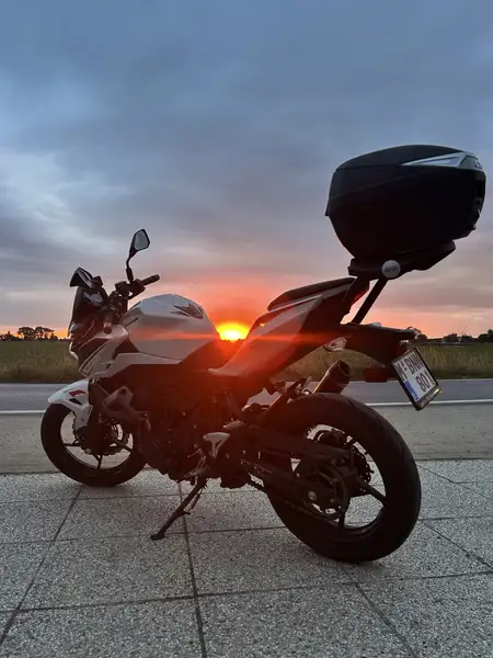 Kawasaki Z 400 - foto 2