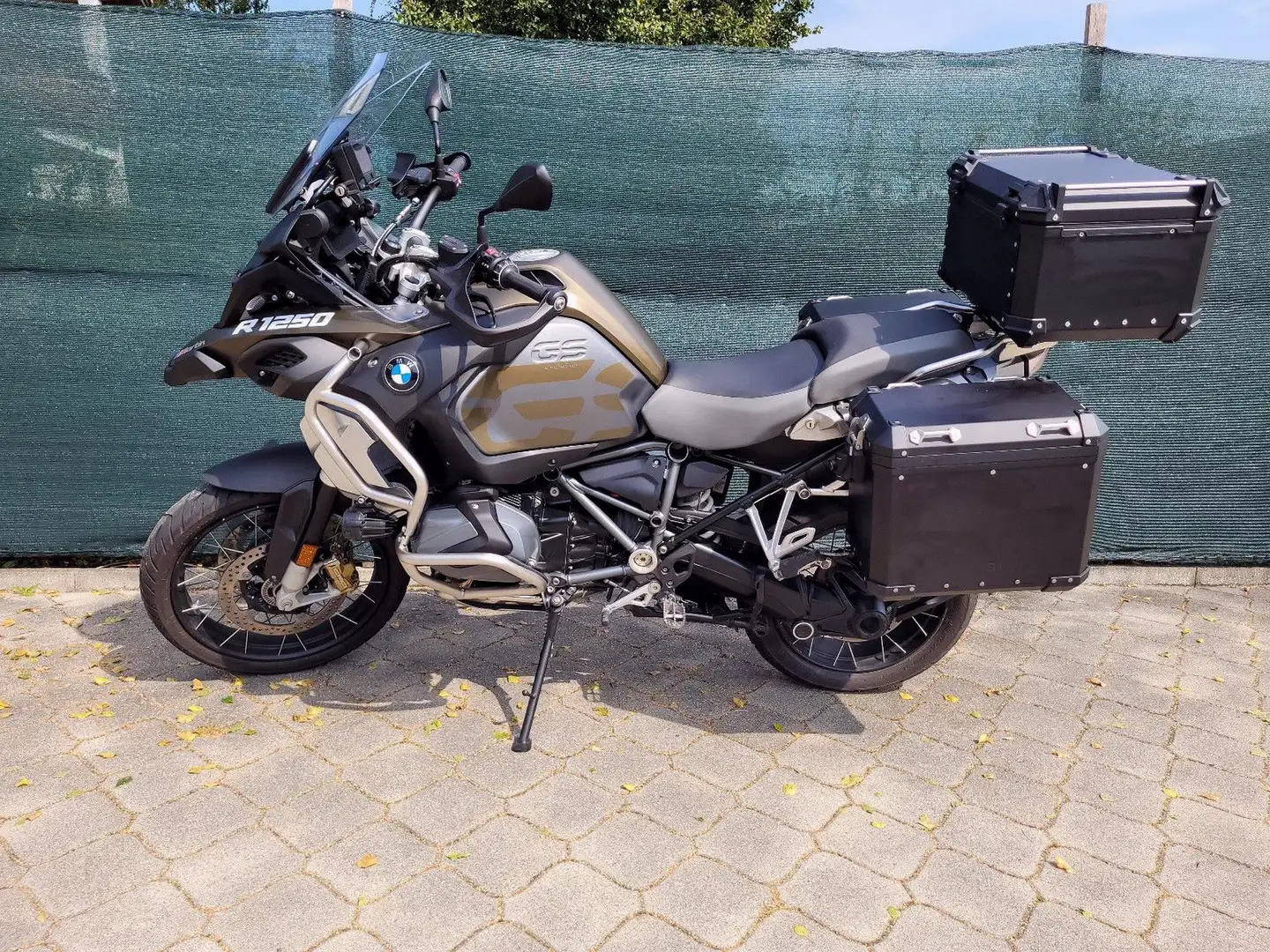 BMW R 1250 GS Adventure Gold - 1