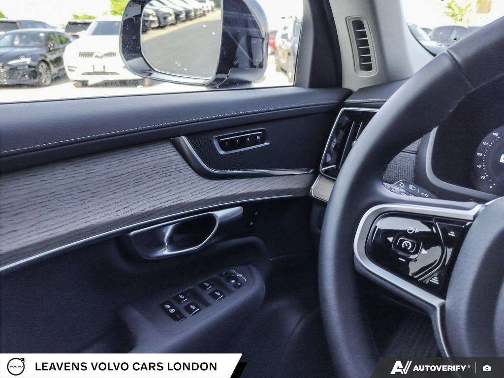 2026 Volvo XC90 Plus | Clean Carfax | CPO | 3.99% Finance thumb 17