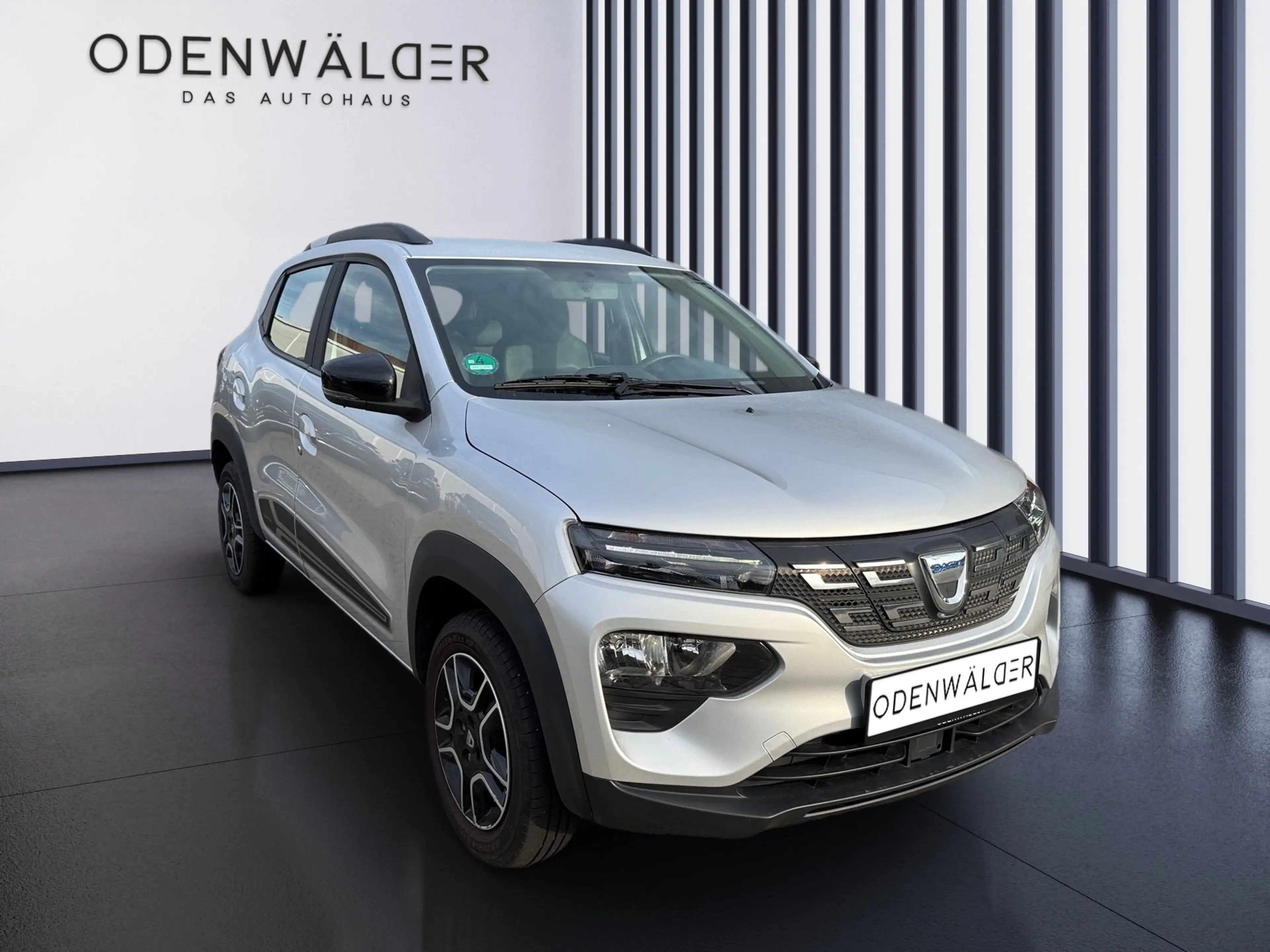 Dacia Spring Electric 45 Comfort Plus Navi+Kam.+PDC — photo 15