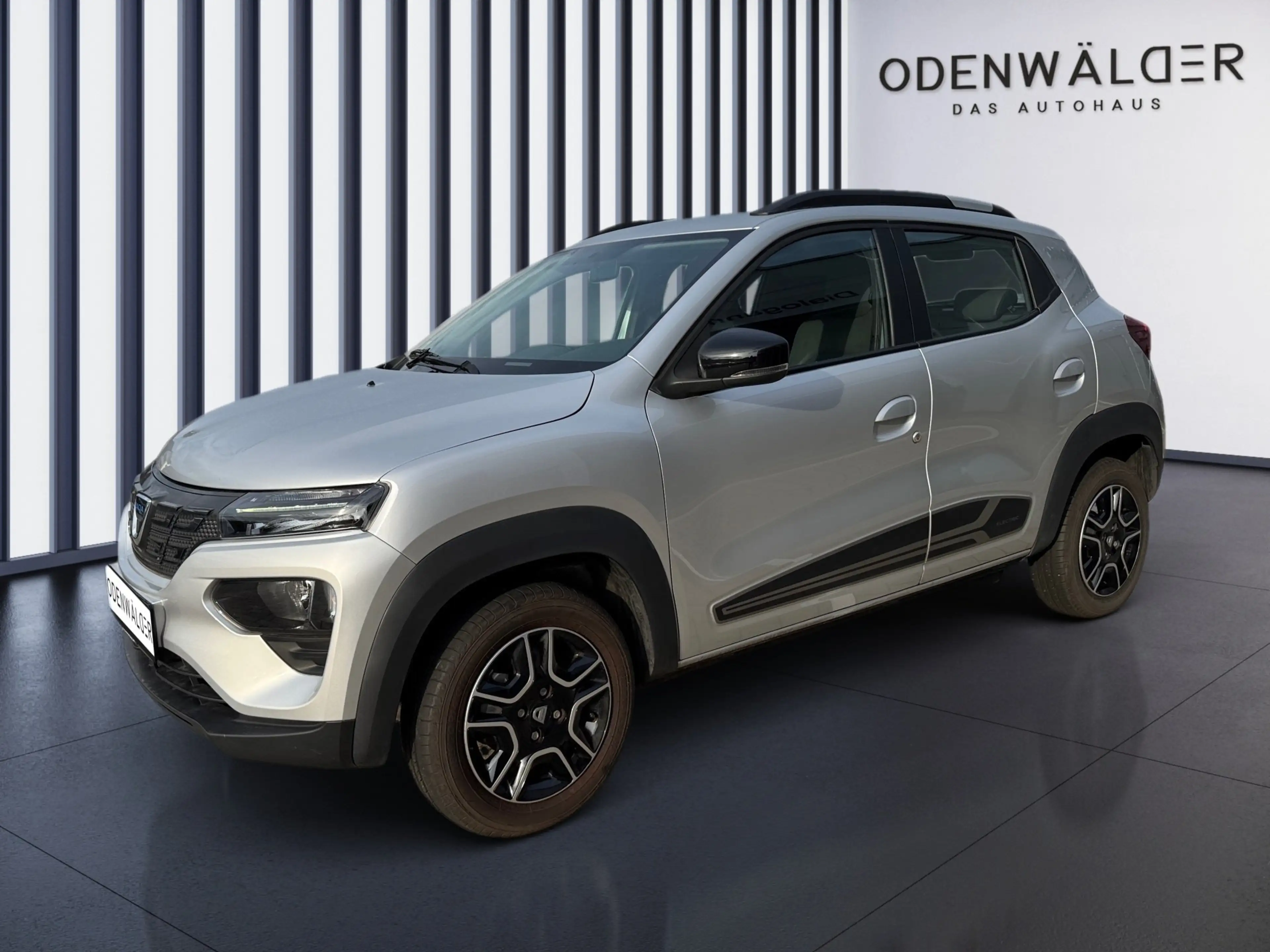 Dacia Spring Electric 45 Comfort Plus Navi+Kam.+PDC — photo 2