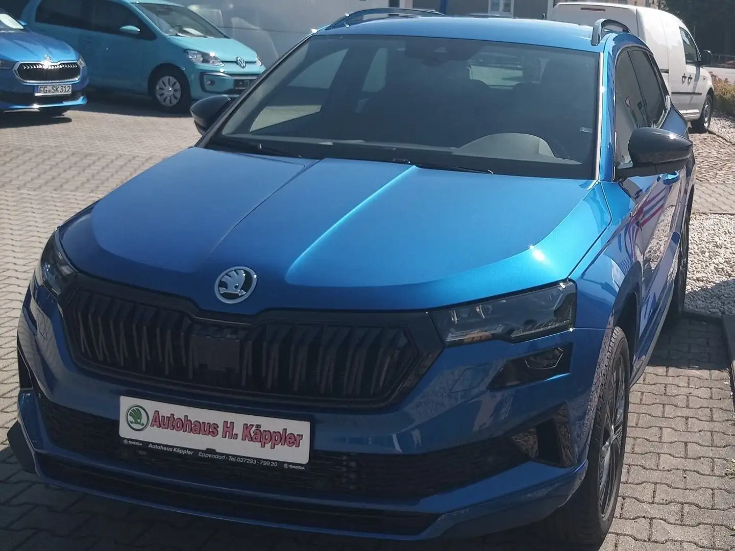 Skoda Karoq 1.5 TSI ACT DSG Sportline Blau - 1