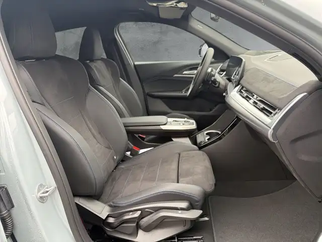 BMW X2 view 11