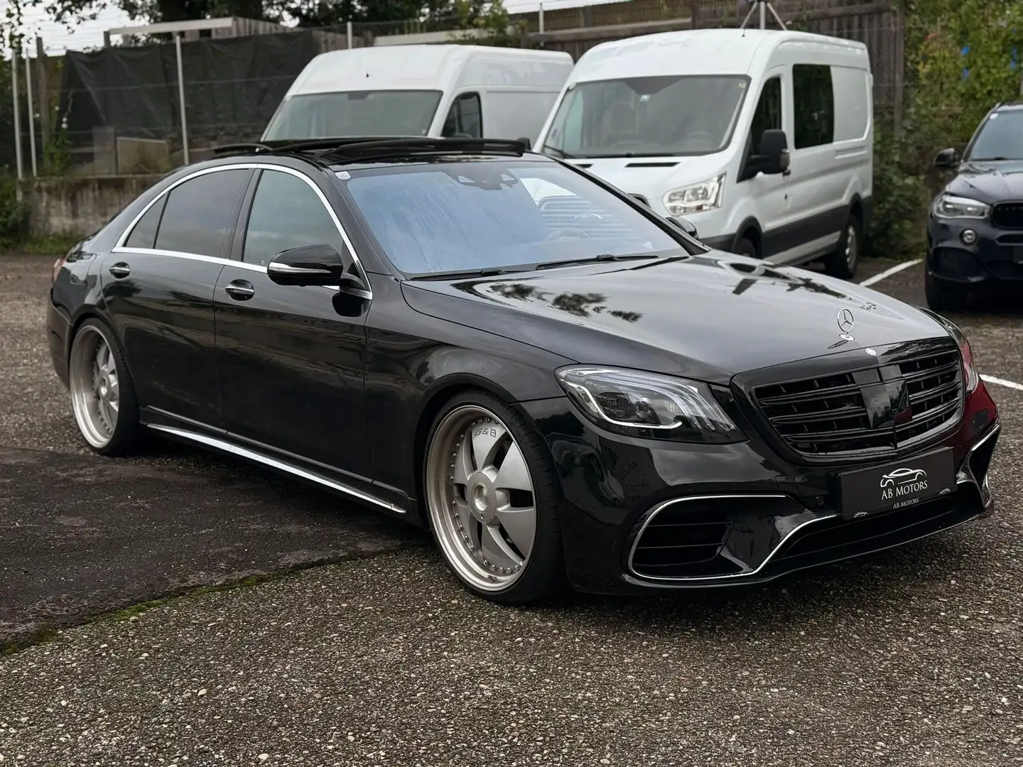 Mercedes-Benz S 350 S 350 BlueTec / d 4Matic L (222.133) Schwarz - 1