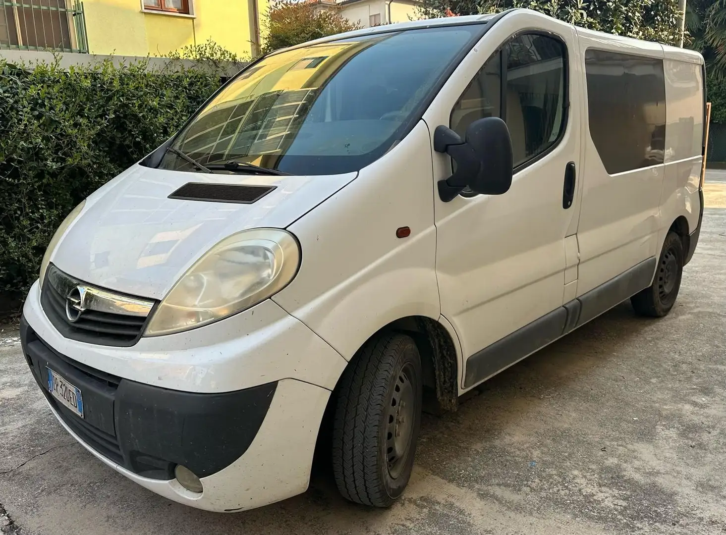 Opel Vivaro VAN 2.0Diesel 84KW 3.Posti Bianco - 1