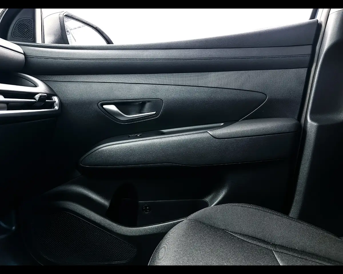 Hyundai TUCSON 1.6 T-GDi 48V Business 13