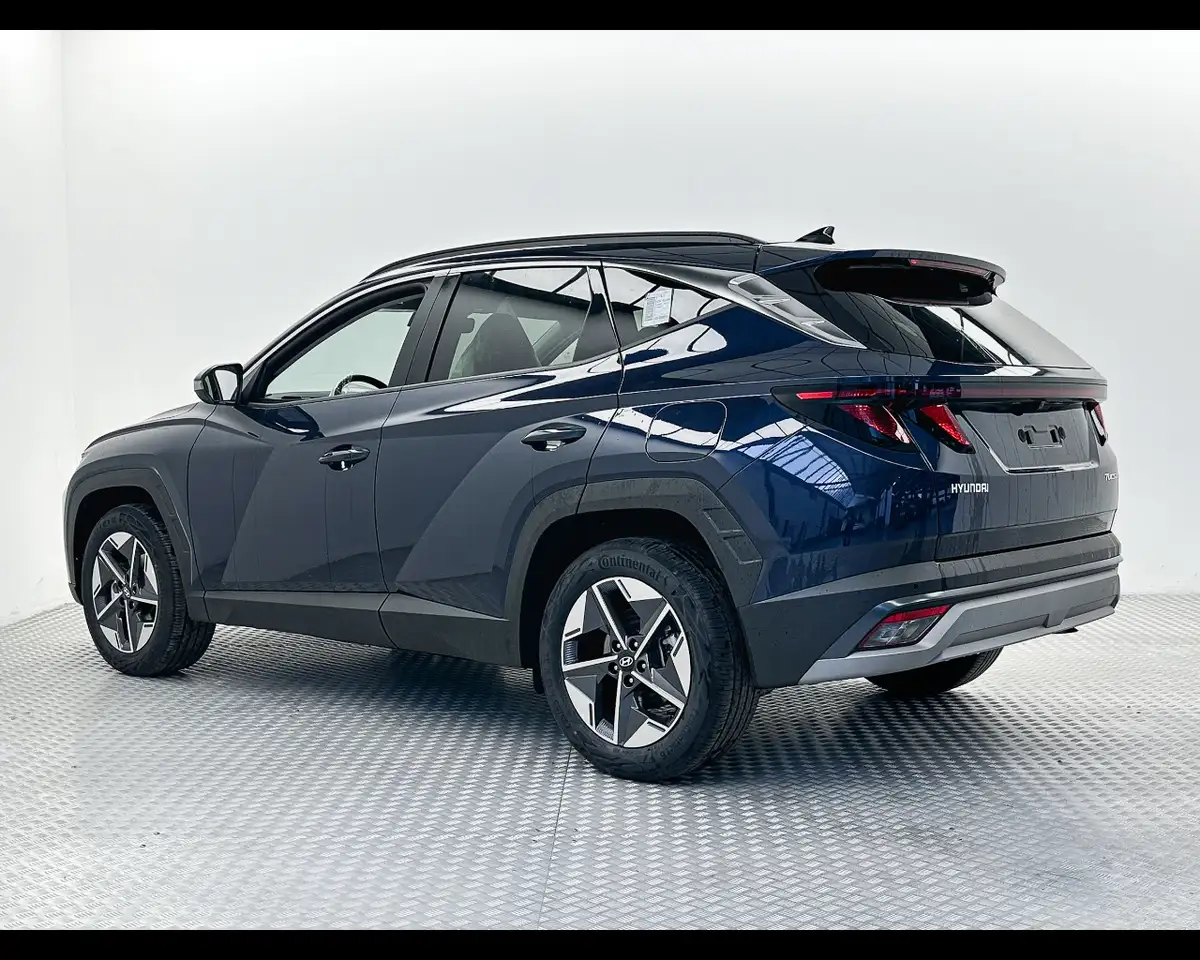 Hyundai TUCSON 1.6 T-GDi 48V Business 4