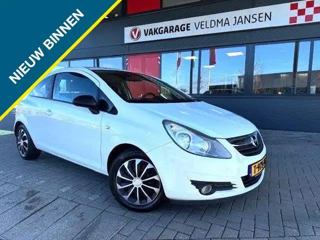 Opel Corsa 1.4-16V + AIRCO