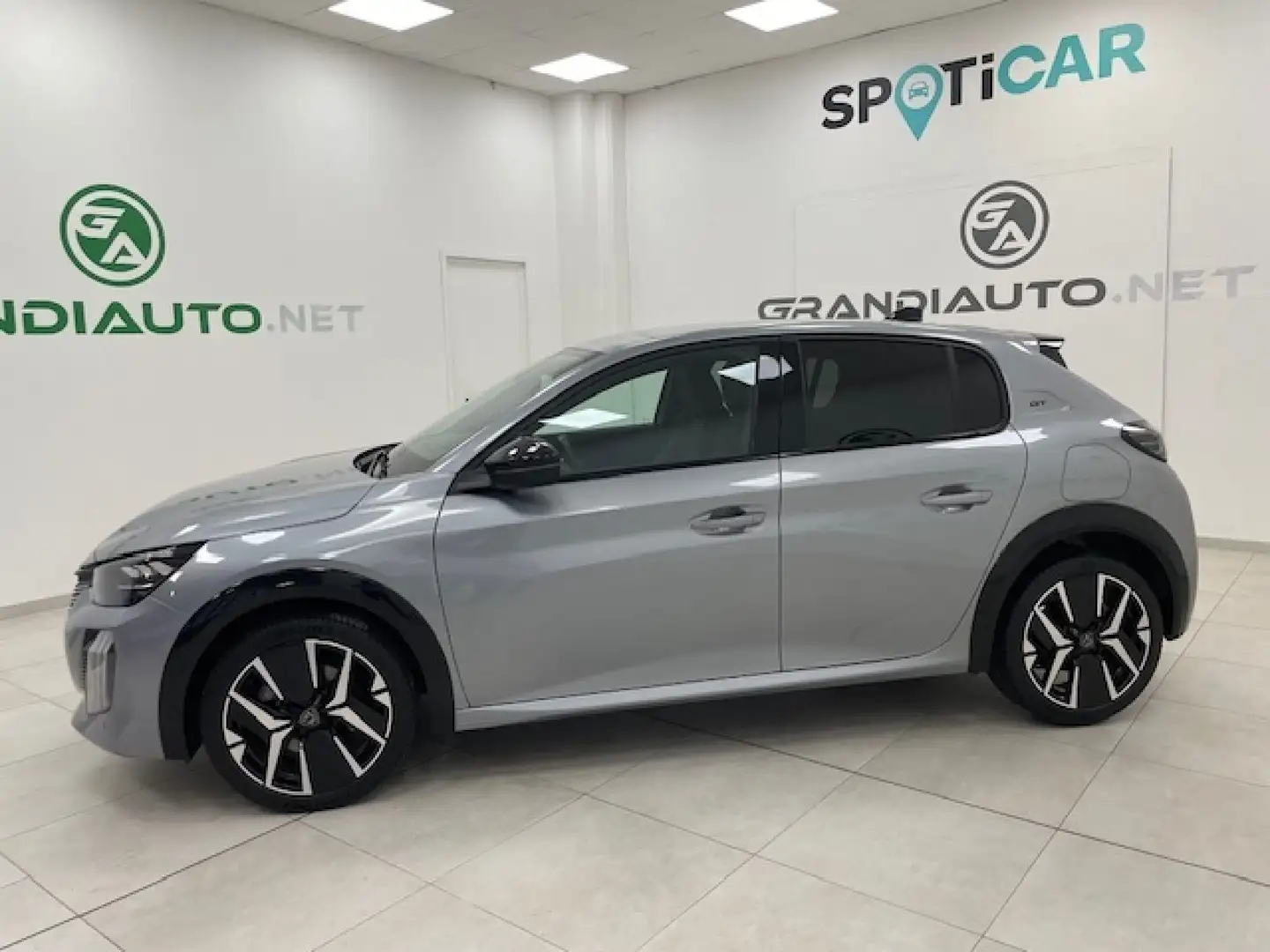 Peugeot 208 II 2023 -  1.2 puretech GT s&s 100cv Argent - 2