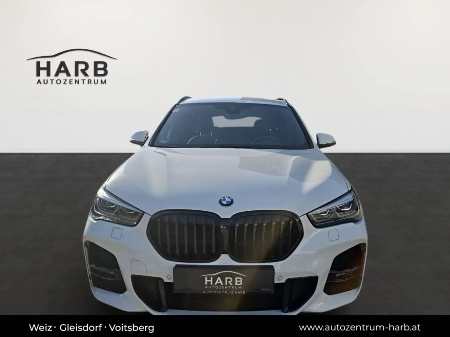 BMW X1 xDrive 18d Weiß - 2