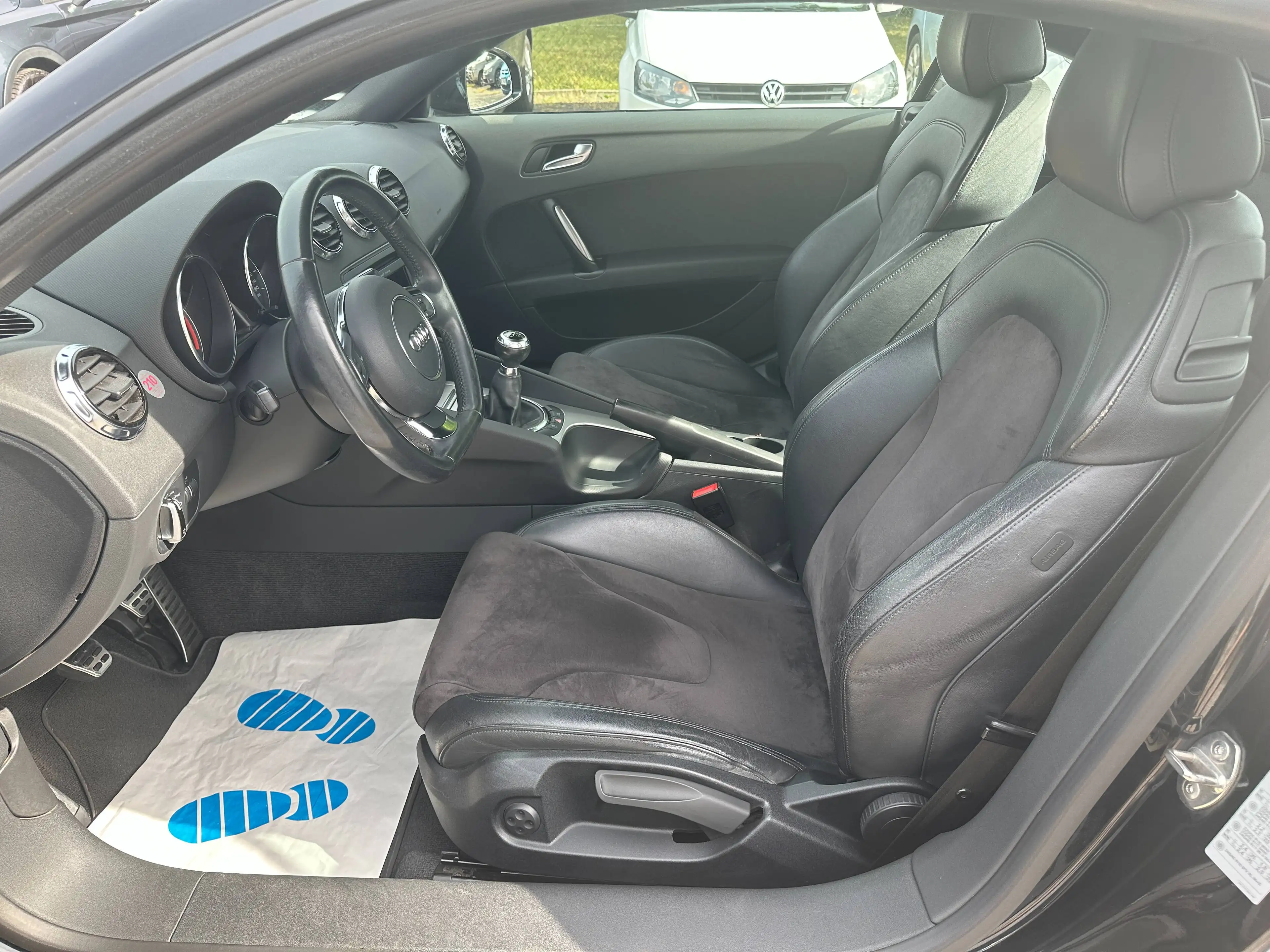 Audi TT 1.8 TFSI Coupe, Benzin, Sitzheizung, Scheckhft, Klima, Alcantara, TÜV 9-27 — photo 12