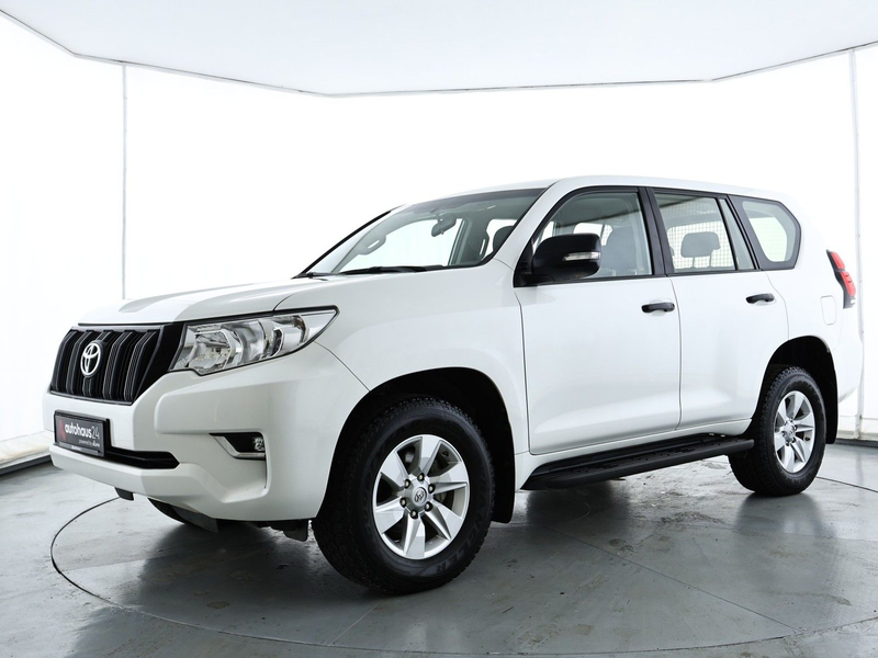 Toyota Land Cruiser 2.8 D4-D Navi|PDC|Tempomat — photo 3