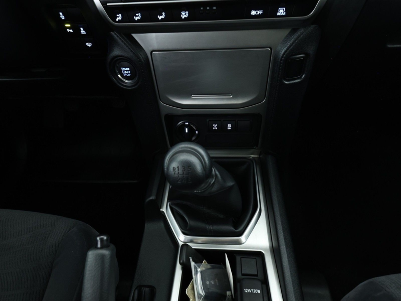 Toyota Land Cruiser 2.8 D4-D Navi|PDC|Tempomat — photo 13