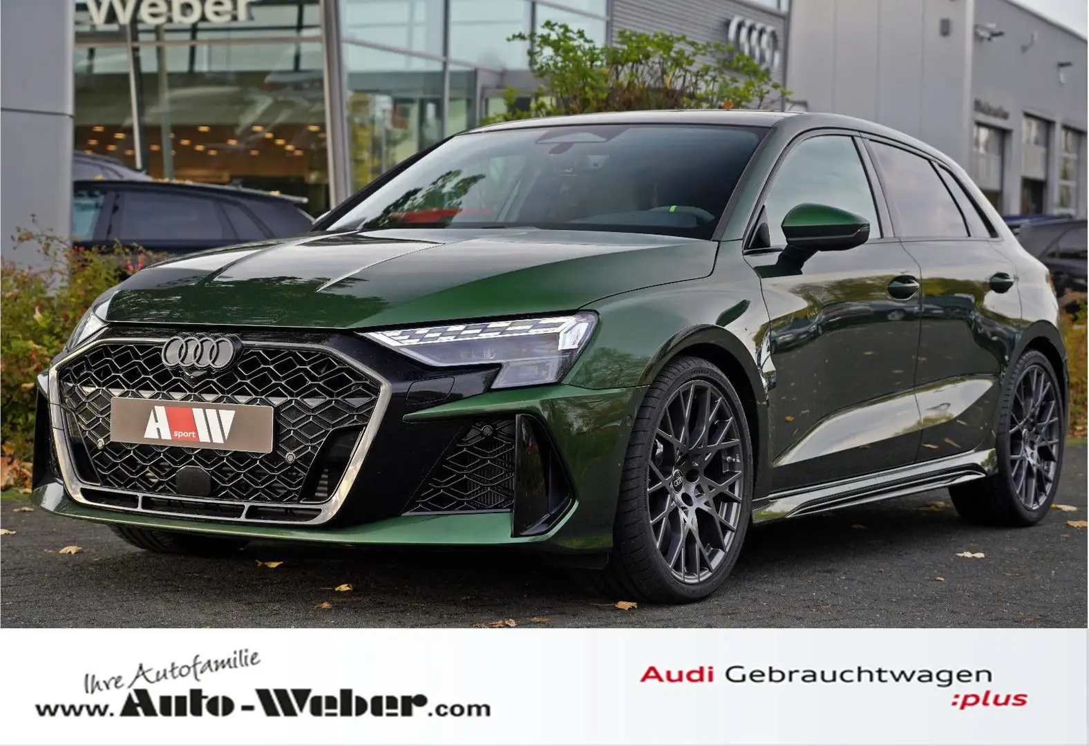 Audi RS3 Spb. VERDE ERMES SCHALENSITZ 280 PANO RS-AGA Grün - 1