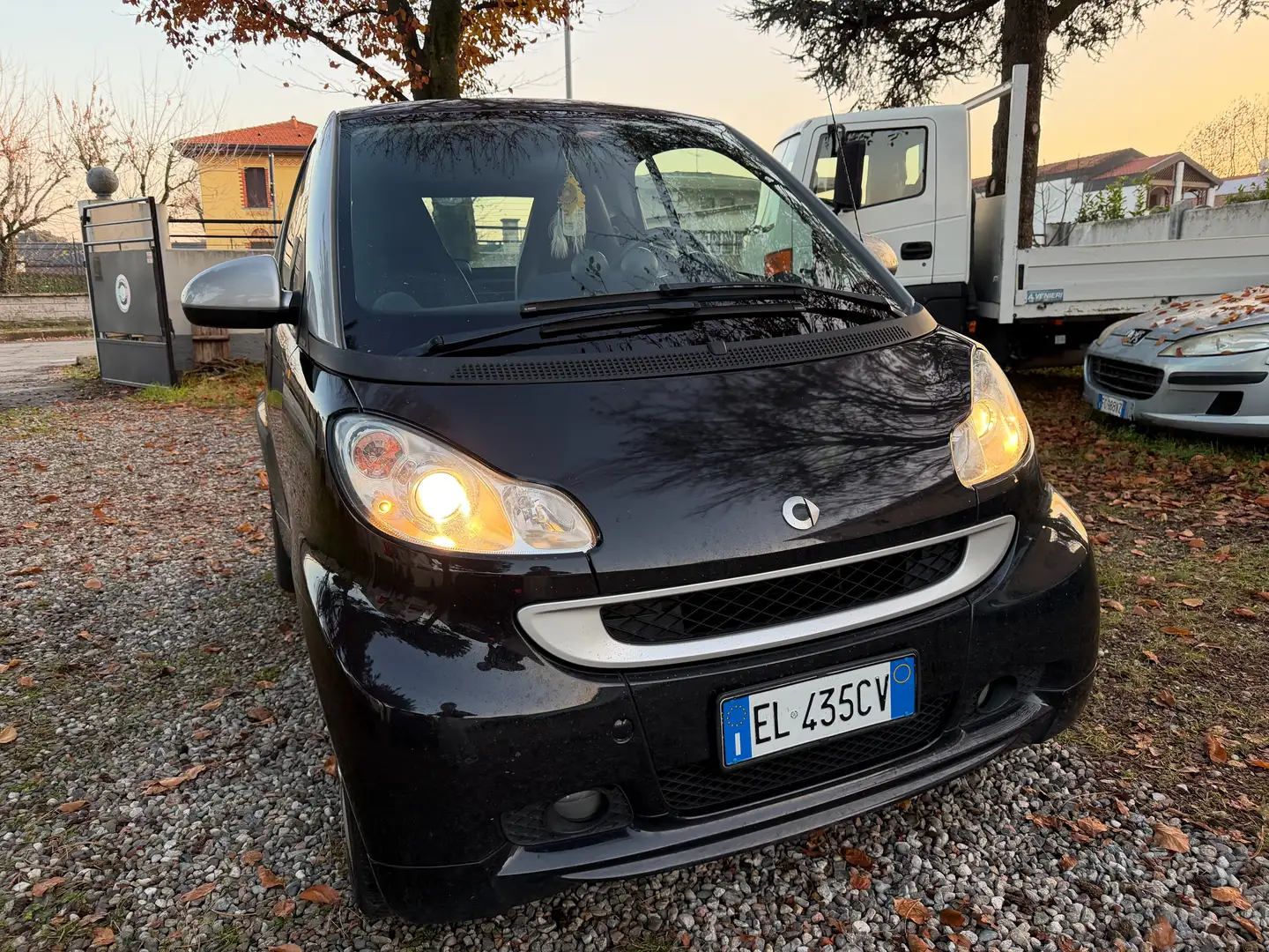 smart forTwo Fortwo II 1.0 mhd Pure 71cv FL Nero - 2