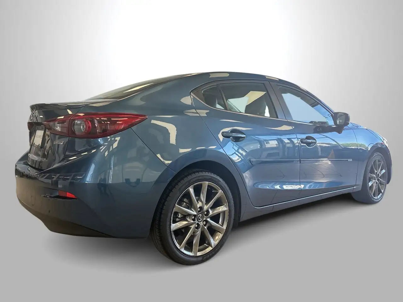 Mazda 3 снимка Mazda 3