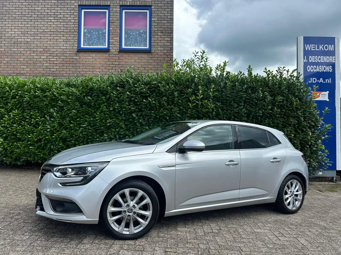 Renault Megane 1.2 TCe GT-Line Climate C, Cruise C, Navigatie, Sp Gris - 1