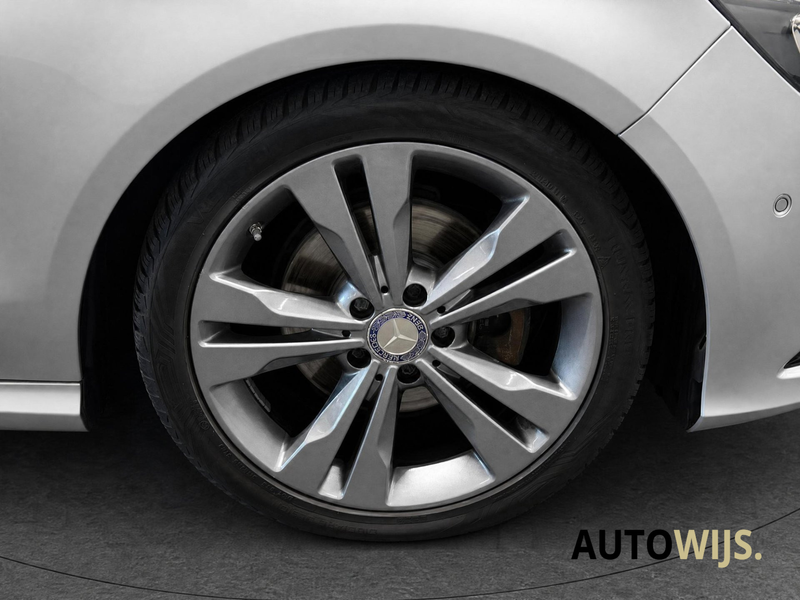 Mercedes-Benz CLA 180 Shooting Brake Ambition|XENON|AUT|NAVI|NL AUTO|CRU — photo 11