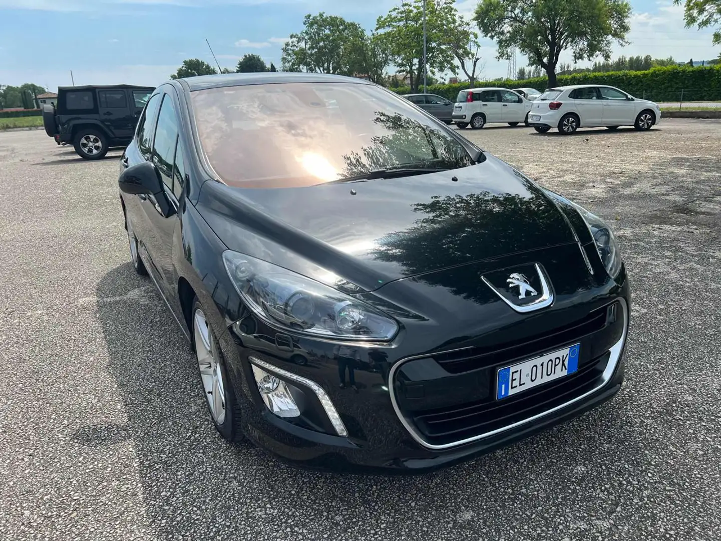 Peugeot 308 2.0 HDi 163CV 5p. aut. Allure Schwarz - 2