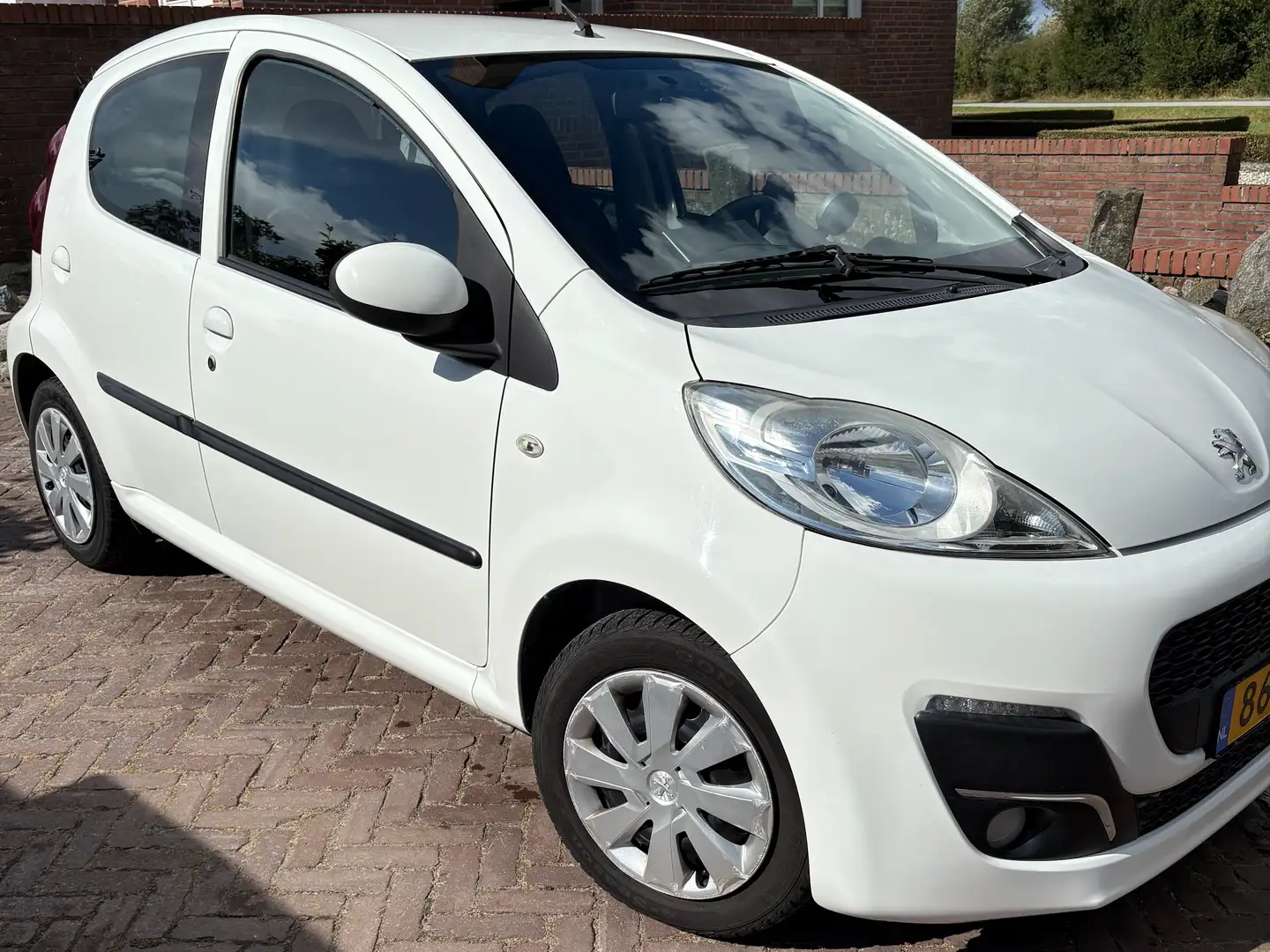 Peugeot 107 107 1.0 Active Biały - 1