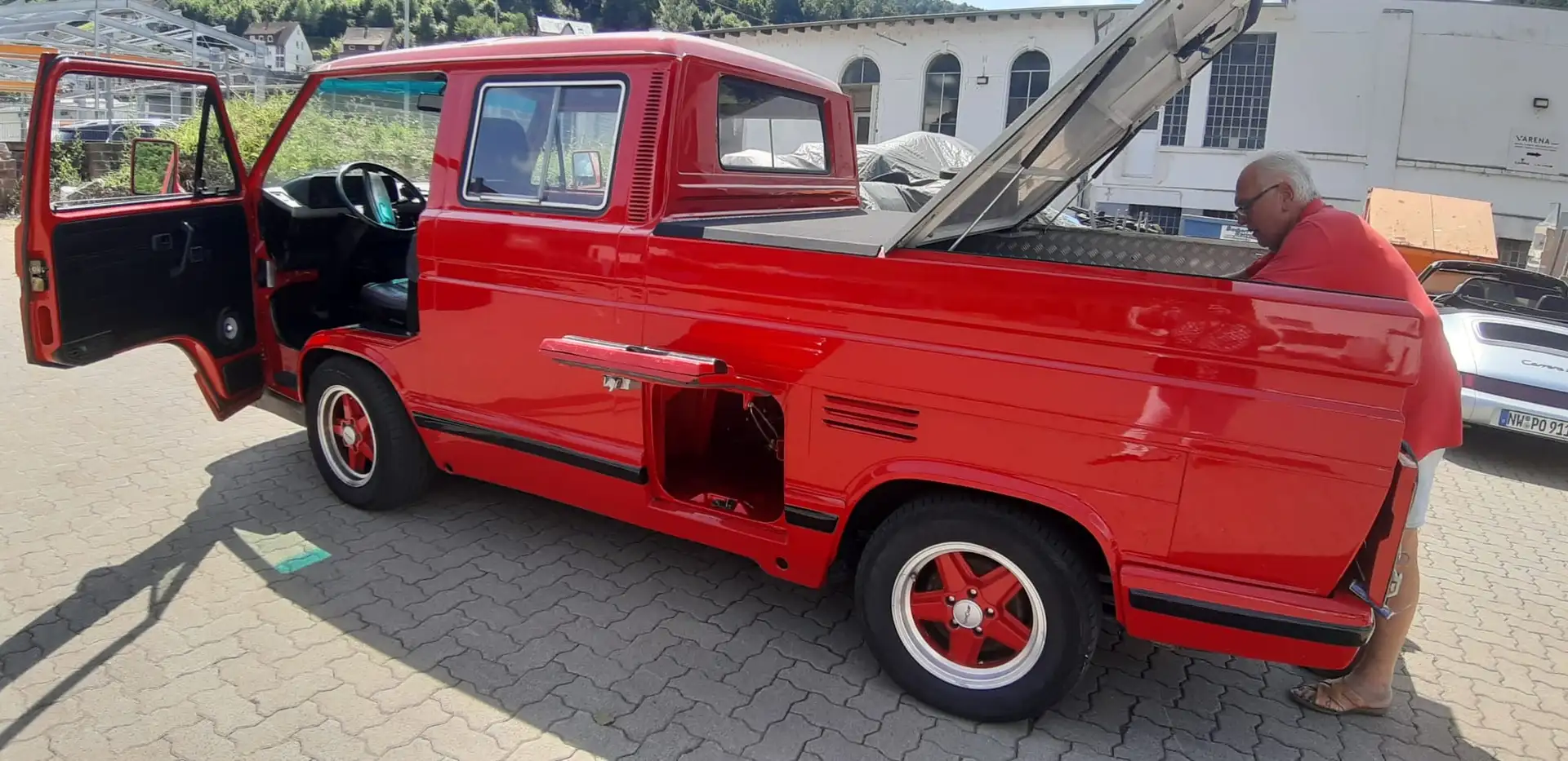 Volkswagen T3 Doca Czerwony - 1