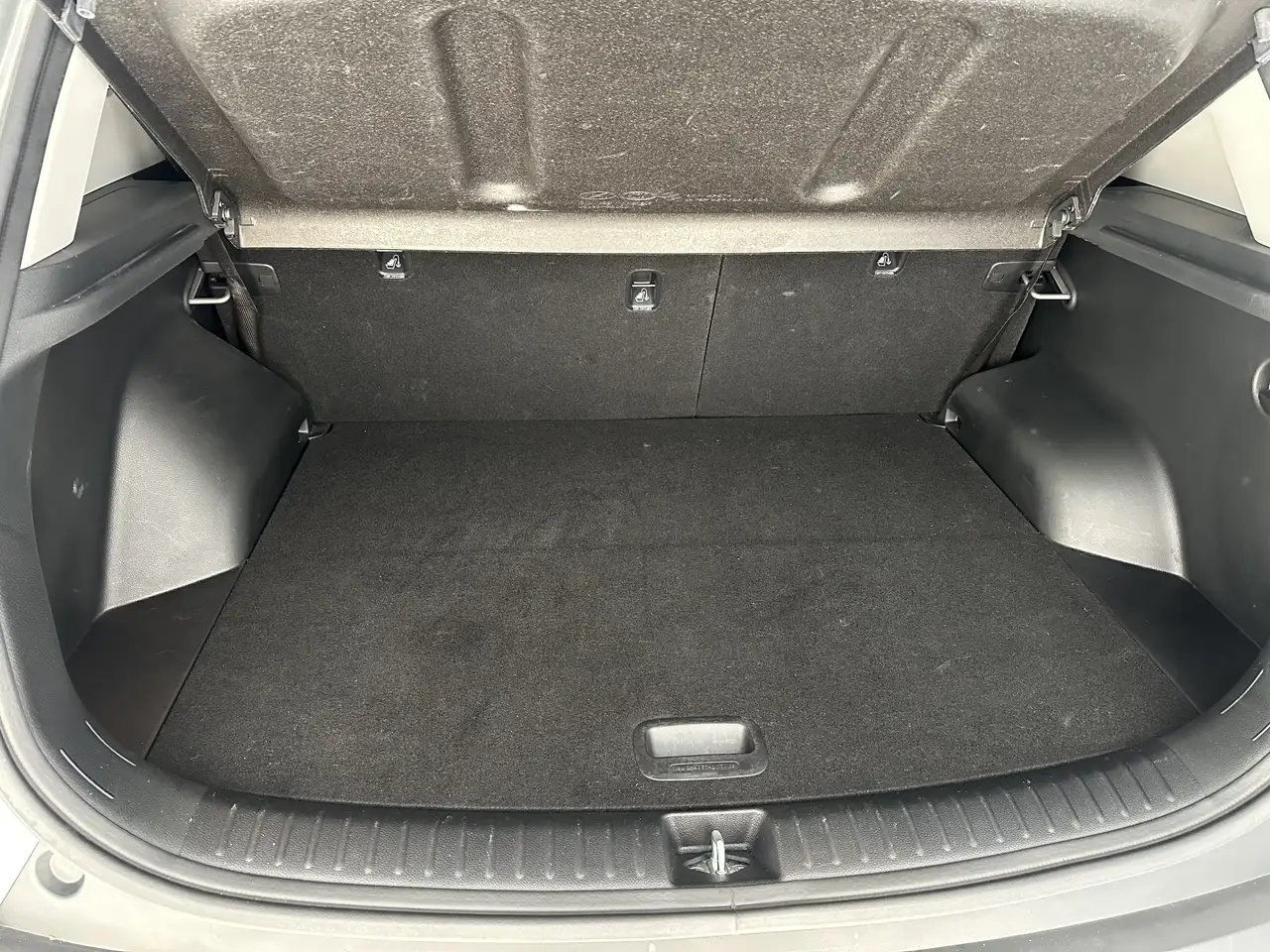 Kia Seltos снимка Kia Seltos