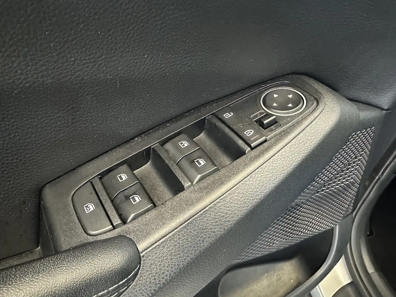 Kia Seltos снимка Kia Seltos