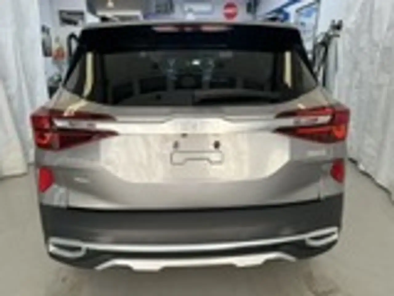 Kia Seltos снимка Kia Seltos