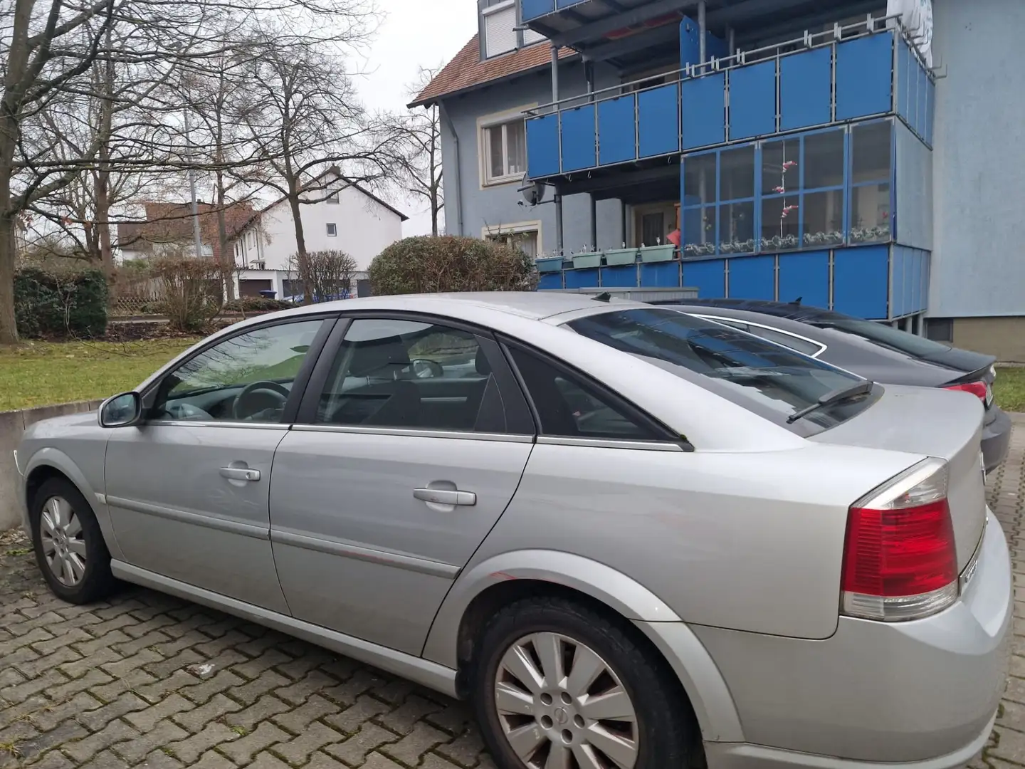 Opel Vectra 2.2 Automatik - 1